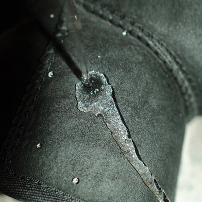 UGGs före och efter rengöring med UGG-kitet